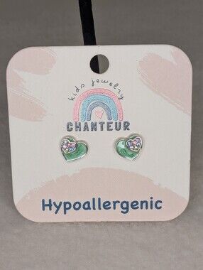 NWT Chanteur Kids Hypoallergenic Titanium Mint Green Enamel Pastel Heart Stud